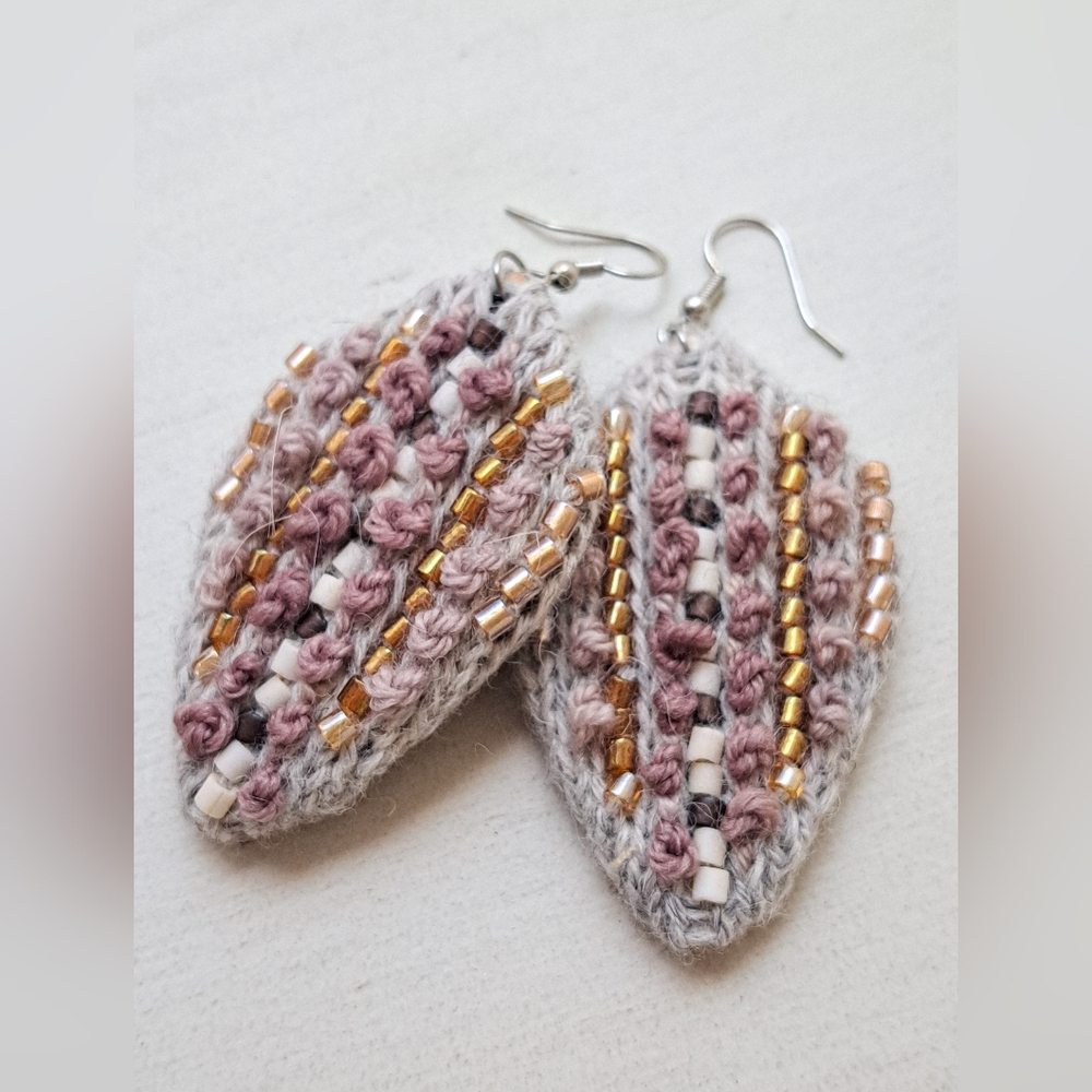 Handknitted Beaded Earrings in Gray Pink and Gold